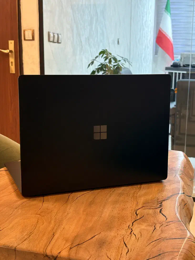 سرفیس لپتاپ۱۵اینچ رم۳۲ گیگ یک ترابایت نسل بالا|رایانه همراه|تهران, فاطمی|دیوار