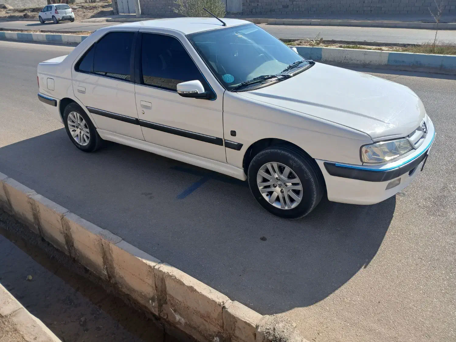 پژو پارس مدل ۸۶درحد|خودرو سواری و وانت|طبس, |دیوار