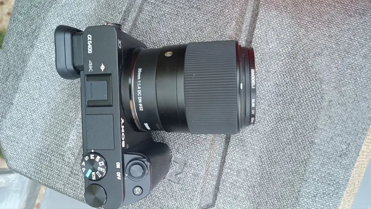 دوربین a6400 سونی درحد اکبند با لنز سیگما|دوربین عکاسی و فیلمبرداری|کرمان, |دیوار