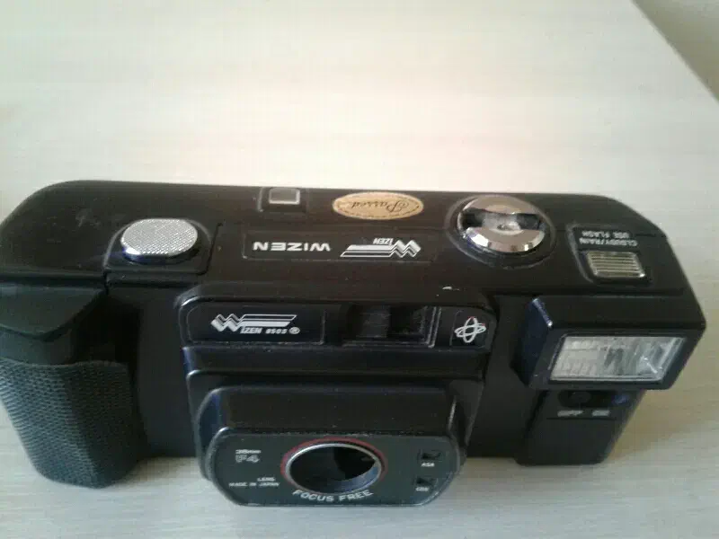 دوربین قدیمی|کلکسیون اشیاء عتیقه|اهواز, بیست متری شهرداری|دیوار