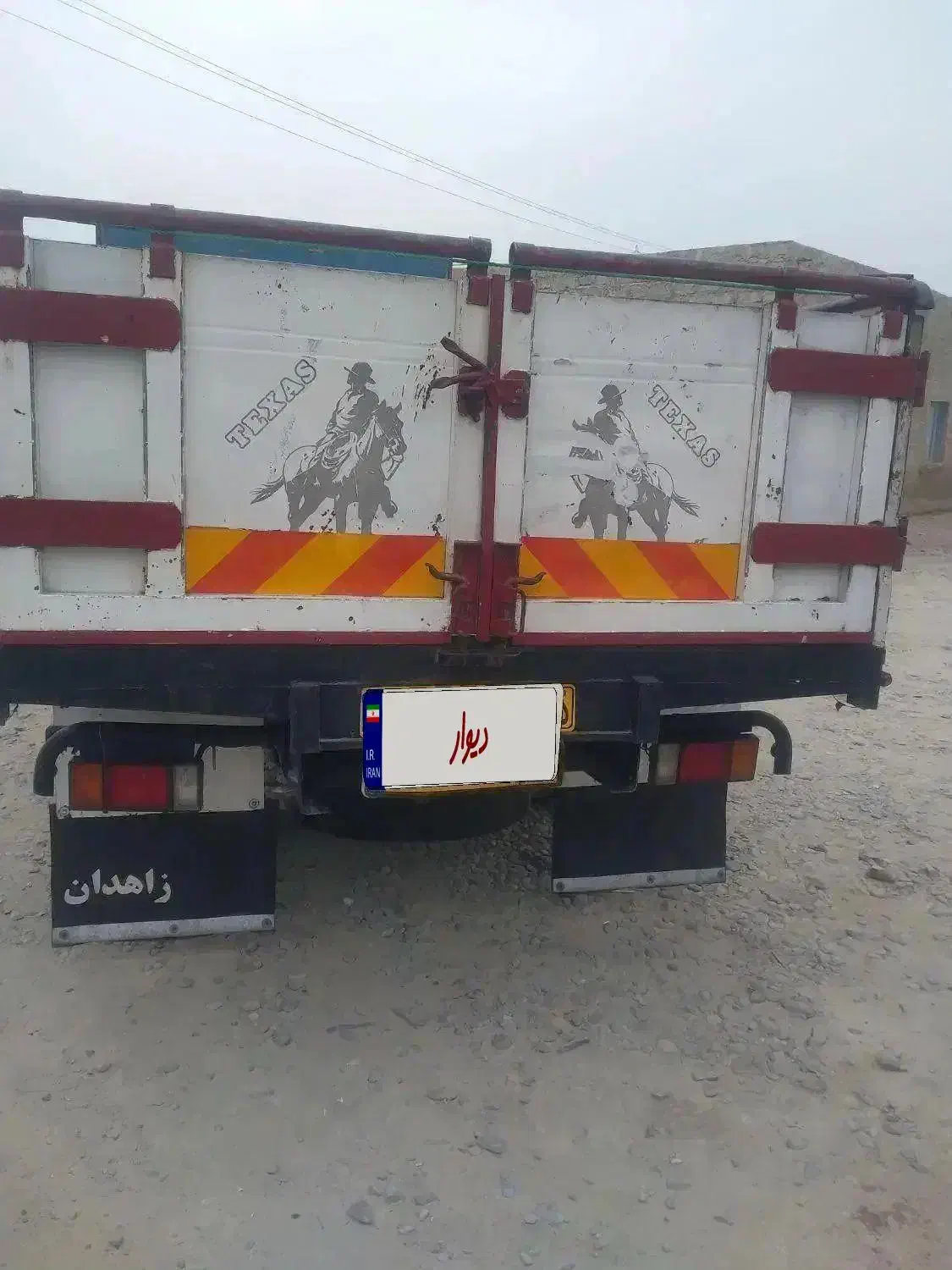 خاور ایسوزو۶تن.|خودرو سنگین|زاهدان, |دیوار