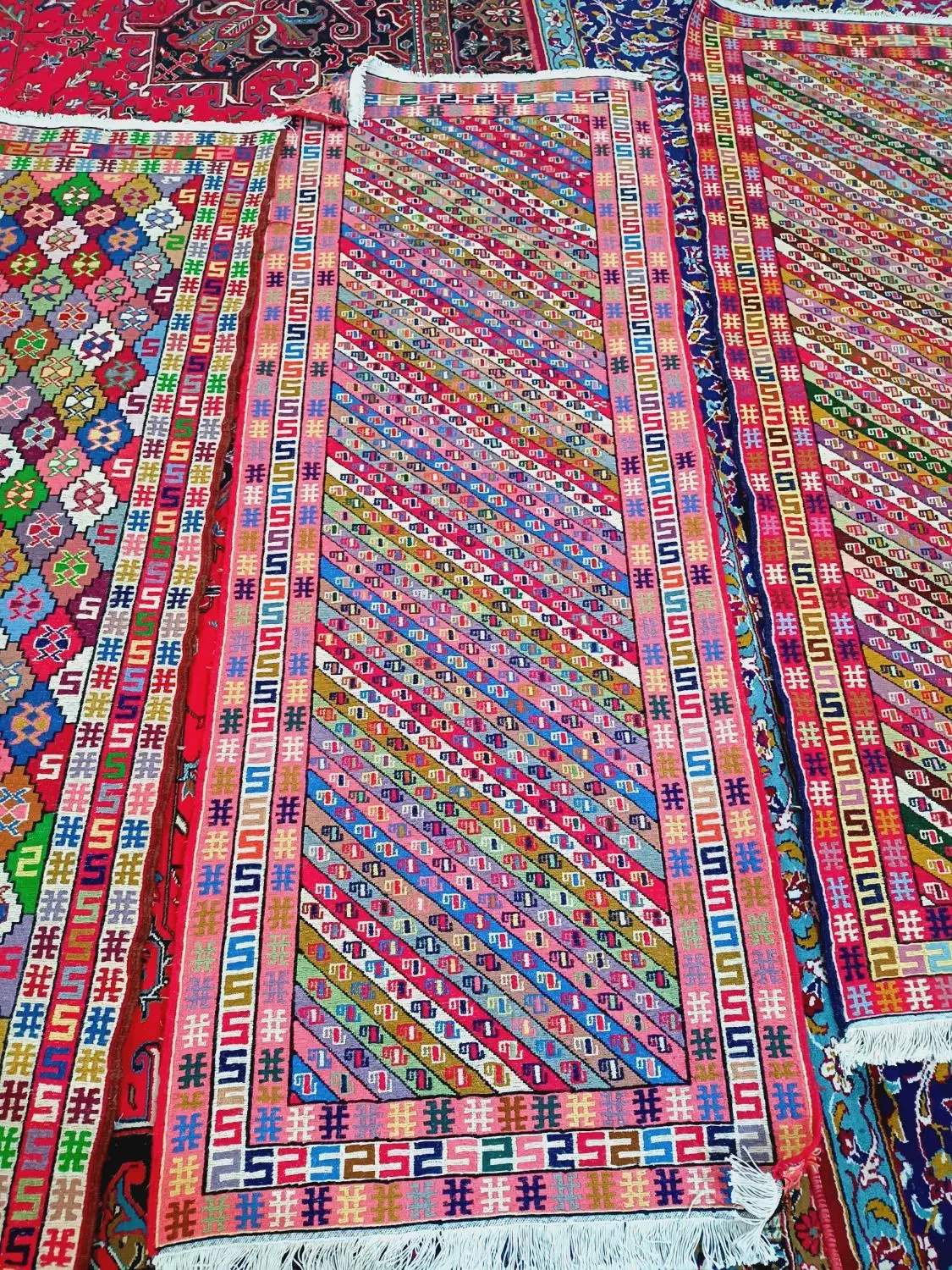 ورنی|گلیم، جاجیم، گبه|تبریز, |دیوار