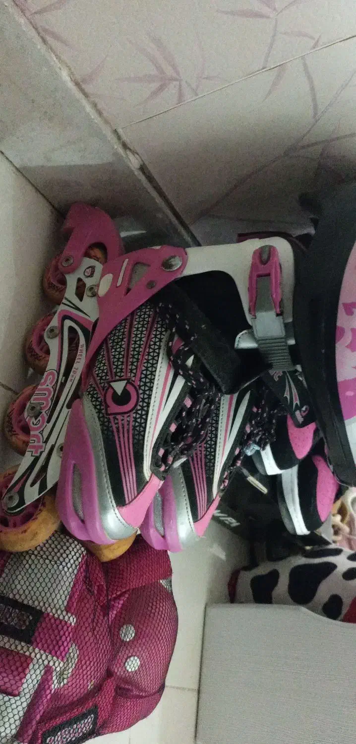 اسکیت نو نو بدون کوچکترین خط خش|دوچرخه، اسکیت، اسکوتر|رباطکریم, مسکن مهر آبشناسان|دیوار