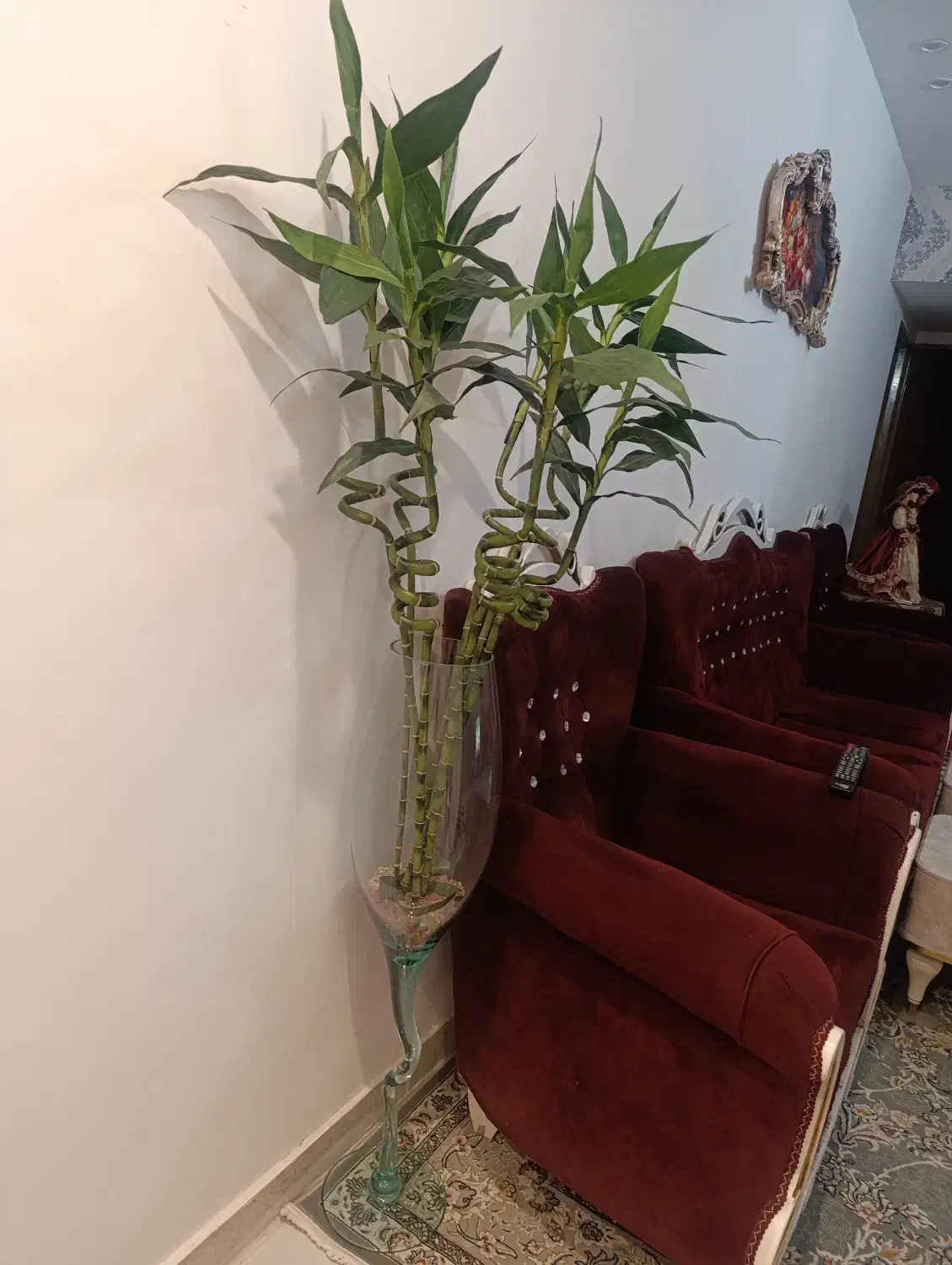 گل وگلدان|گل مصنوعی|گلبهار, شهر جدید گلبهار|دیوار