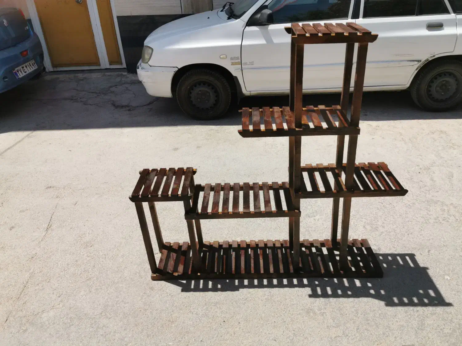 استند گل وگیاه گلدان|گل و گیاه طبیعی|شیراز, گل سرخ|دیوار