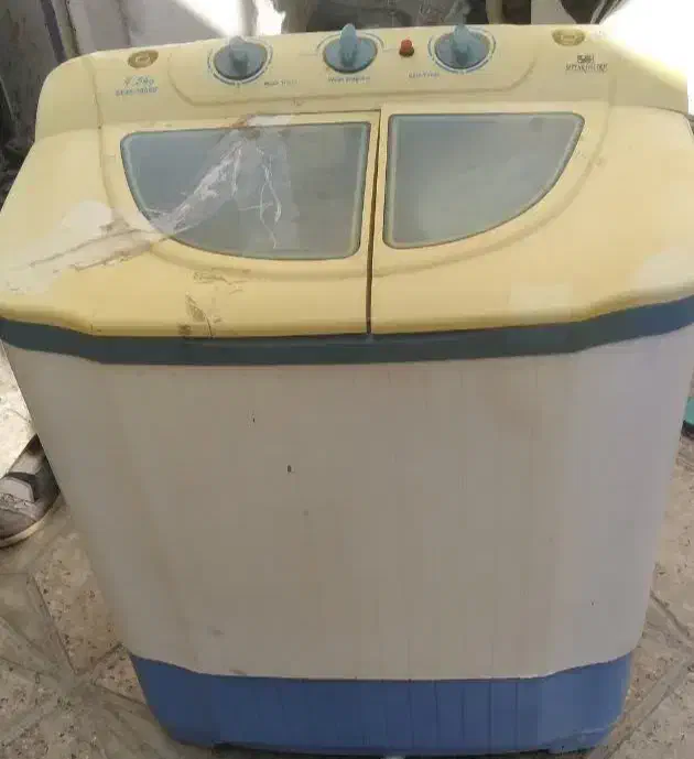 ماشین لباسشویی دوقلو|ماشین لباسشویی و خشک‌کن لباس|استهبان, |دیوار