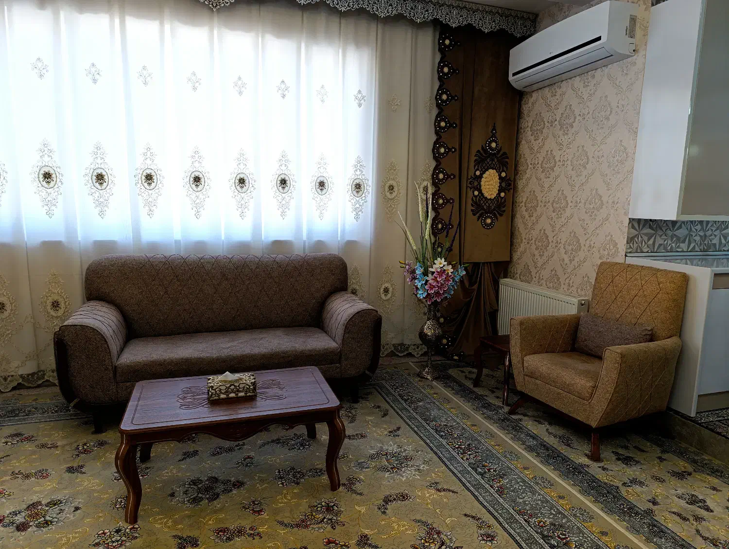 مبل راحتی 7نفره به همراه عسلی|مبلمان خانگی و میز عسلی|قیدار, |دیوار