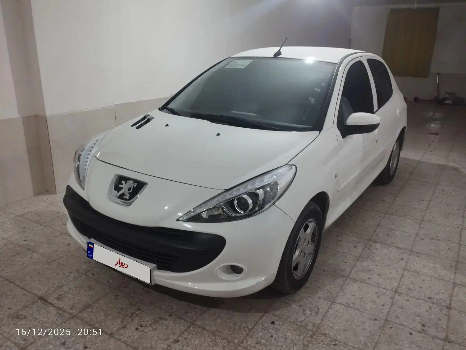 پژو ۲۰۷ دنده ای مدل ۴۰۱|خودرو سواری و وانت|بروجرد, |دیوار