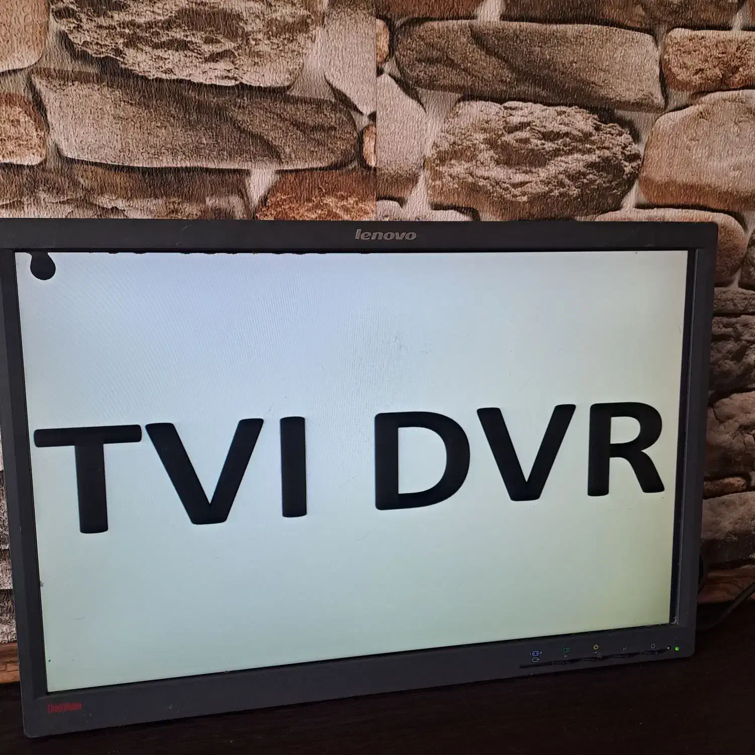 مانیتور ۲۲ اینچ Lenonvo|قطعات و لوازم جانبی رایانه|تهران, پرستار|دیوار