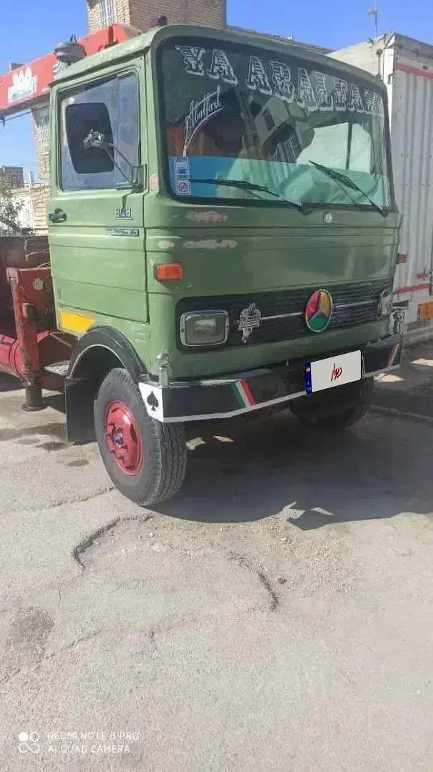 خاور جرثقیل|خودرو سنگین|ری, علایین|دیوار