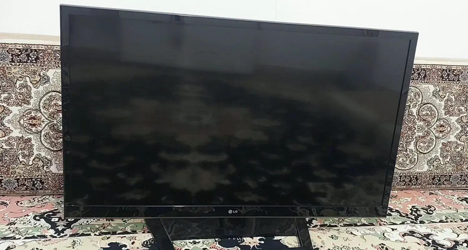 تلویزیون|تلویزیون و پروژکتور|قروه, |دیوار