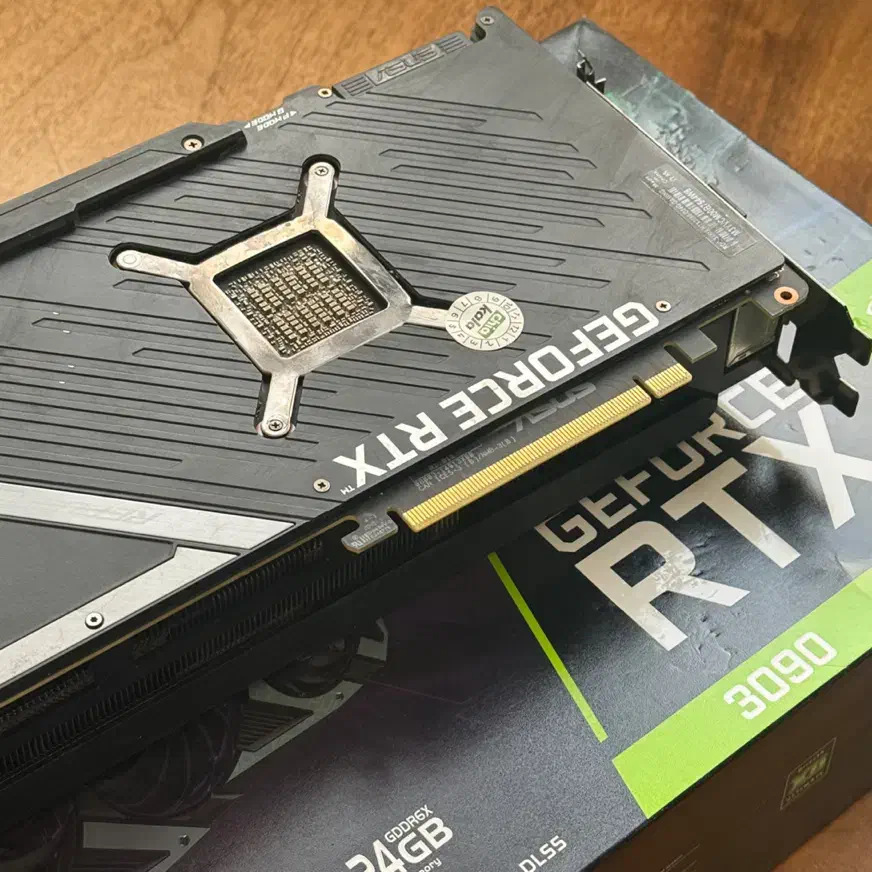 Asus rog 3090 کارت گرافیک|قطعات و لوازم جانبی رایانه|تهران, شهرک کوهسار|دیوار