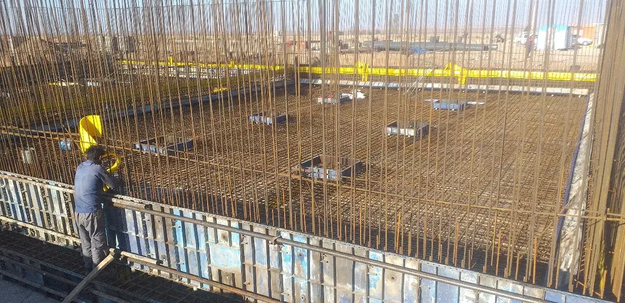 پیمانکاری و اجرای ساختمان با قرارداد رسمی|خدمات پیشه و مهارت|اردکان, |دیوار