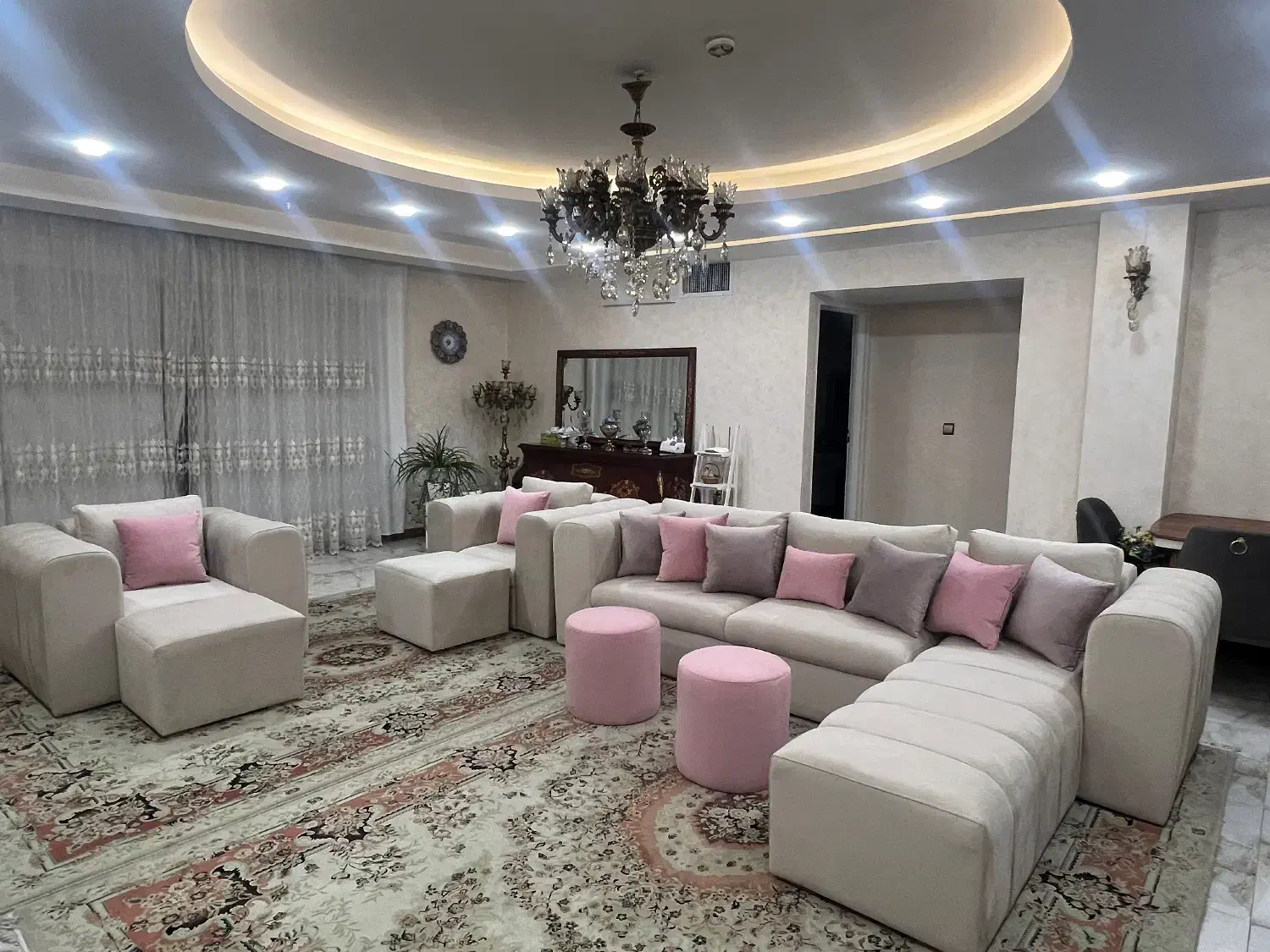 مبلمان|مبلمان خانگی و میز عسلی|شاهینشهر, خبرنگار|دیوار