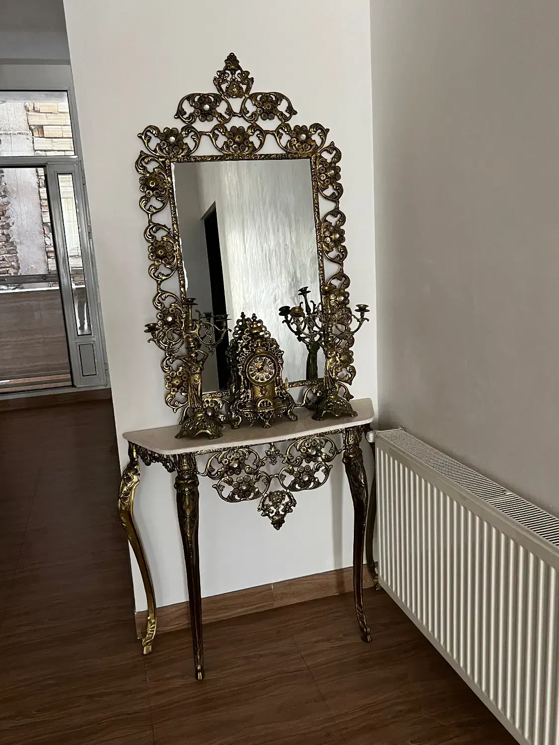 آیینه شمعدان برنز نو|بوفه، ویترین، کنسول|پارس‌آباد, |دیوار