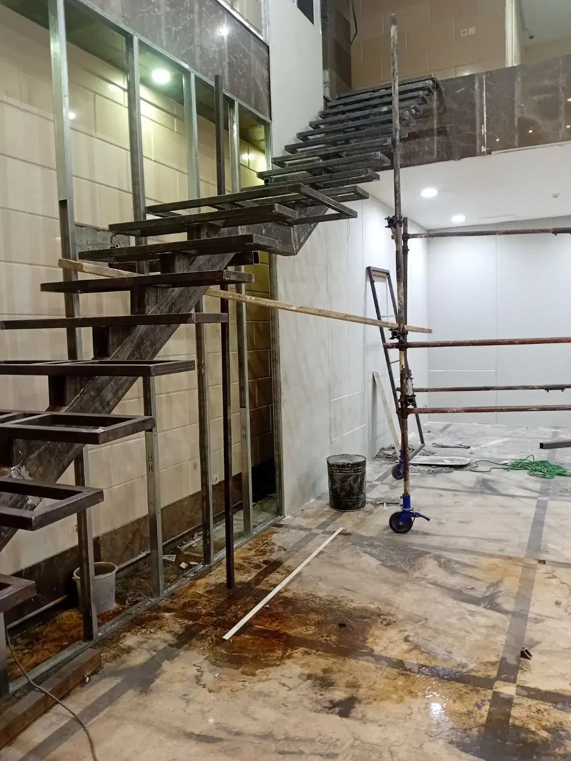 انواع خدمات جوشکاری آهنگری جوشکار آهنگر انواع سازه|خدمات پیشه و مهارت|تهران, صادقیه|دیوار