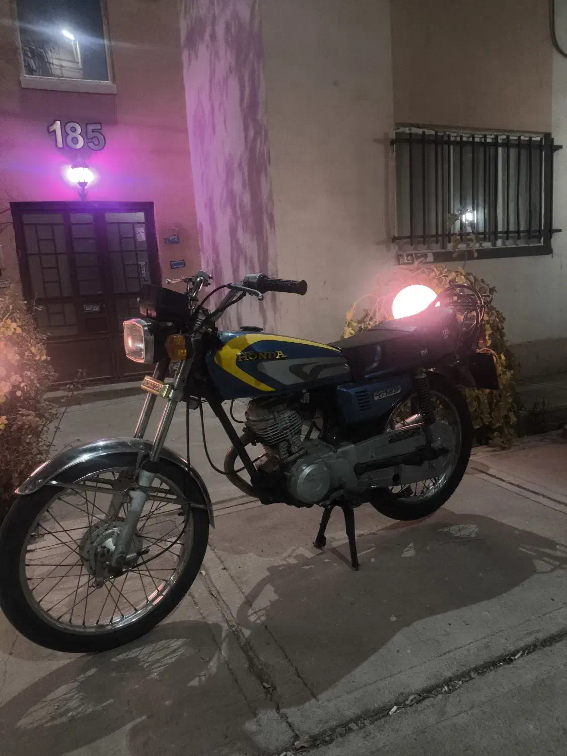 فروشی متور مزایده|موتورسیکلت|پرند, فاز ۶|دیوار