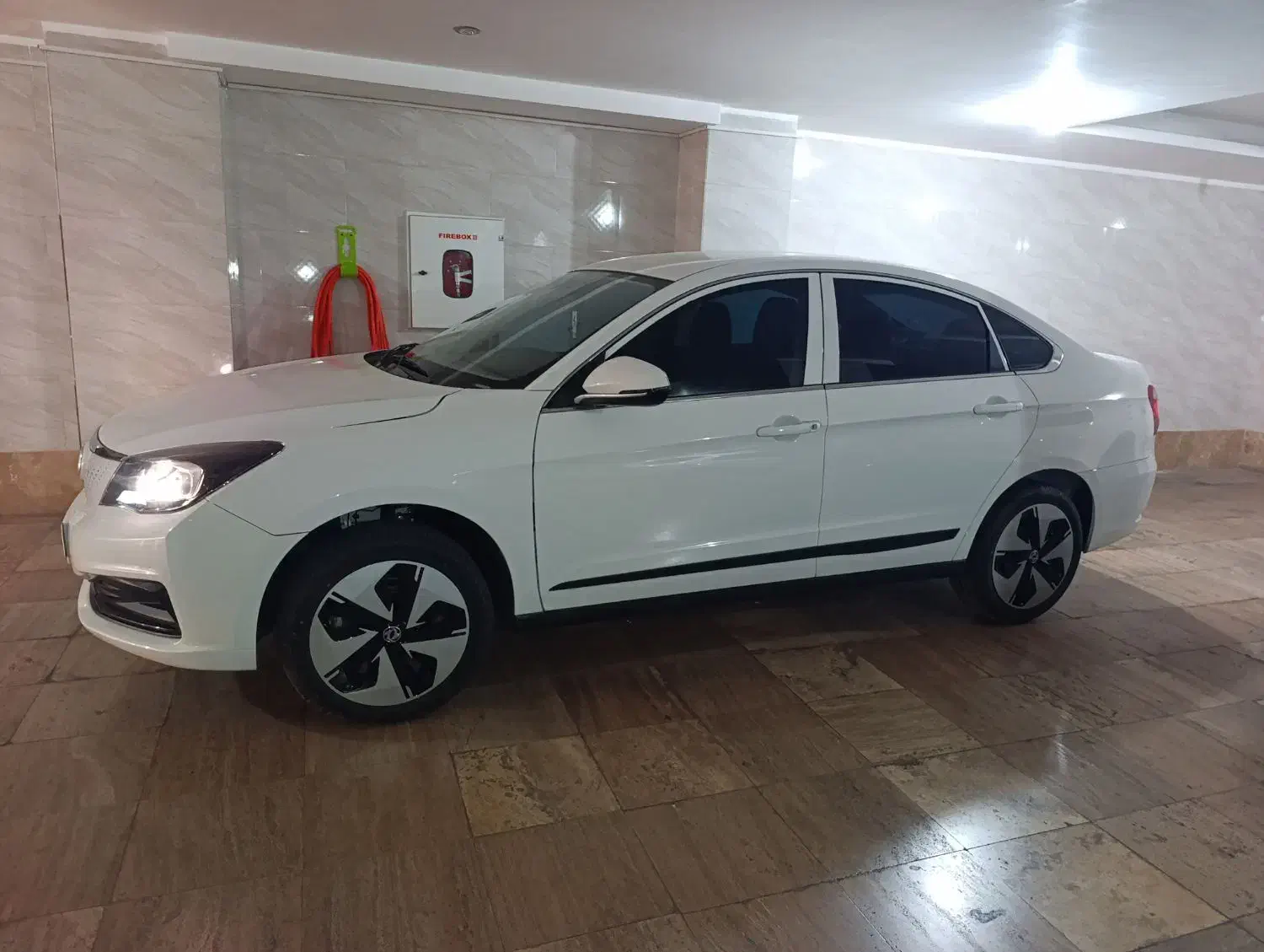 خودرو برقی دانگ فنگ E70|خودرو سواری و وانت|کرج, فاز ۴ مهرشهر|دیوار