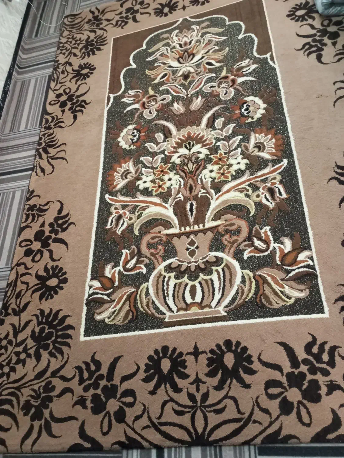 فرش فانتزی۶ متری|فرش|پارسآباد, |دیوار