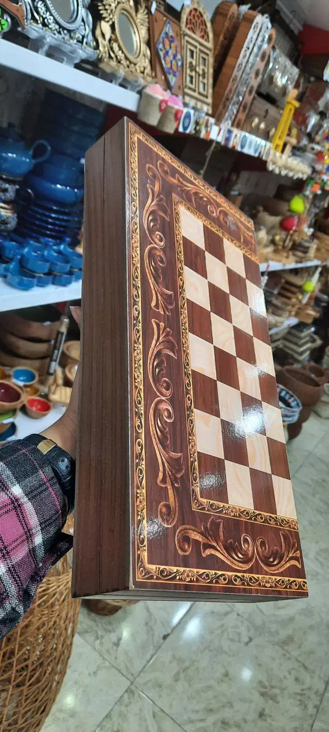 تخته نرد و مهره شطرنج چوبی|اسباب‌‌بازی|رشت, هلال احمر|دیوار