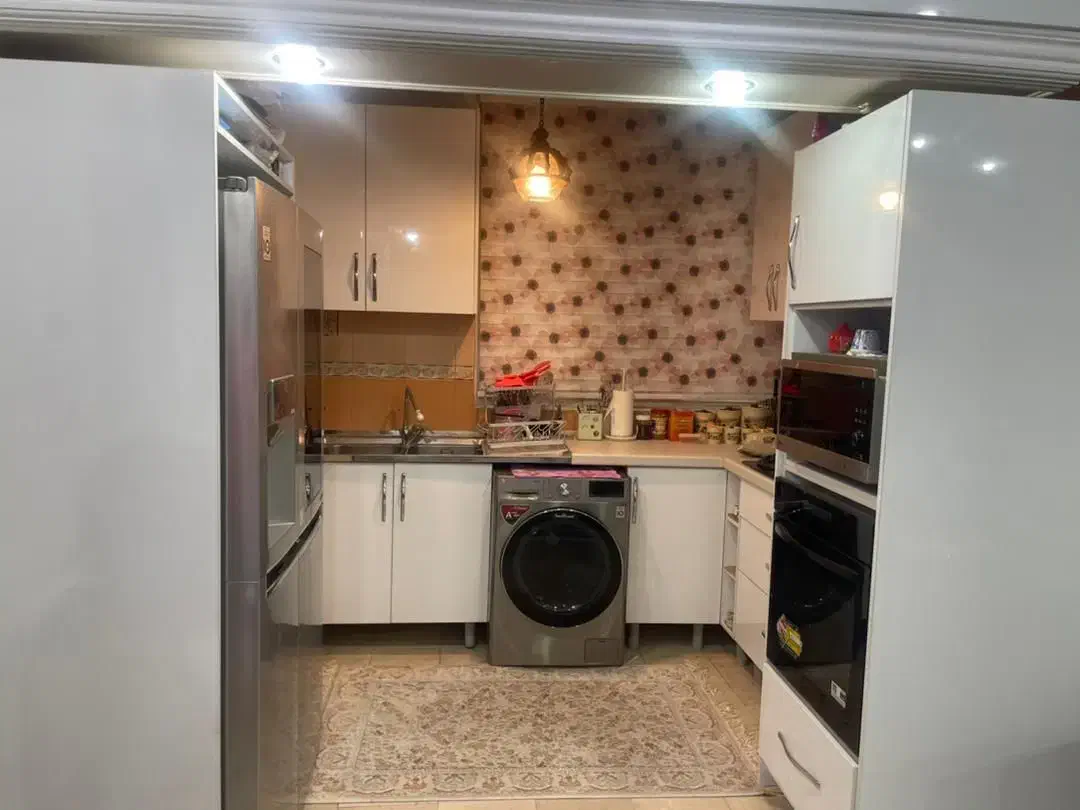 آپارتمان۶۵متری تکخواب فول امکانات آماده تحویل