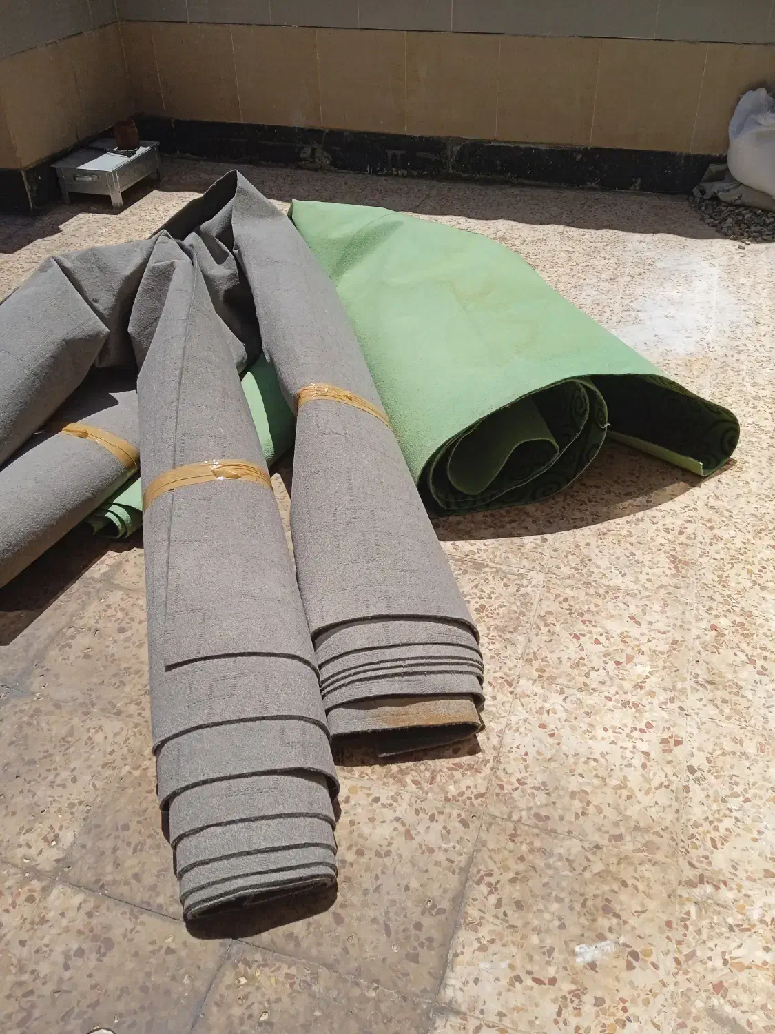 ۳ تا موکت ۱۸ متری|موکت|دوگنبدان, |دیوار