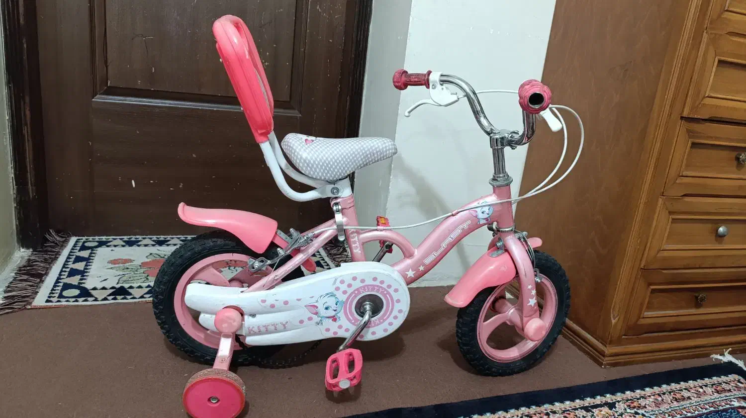 فرش دوچرخه پشتی و لباسشویی|فرش|گرمسار, |دیوار