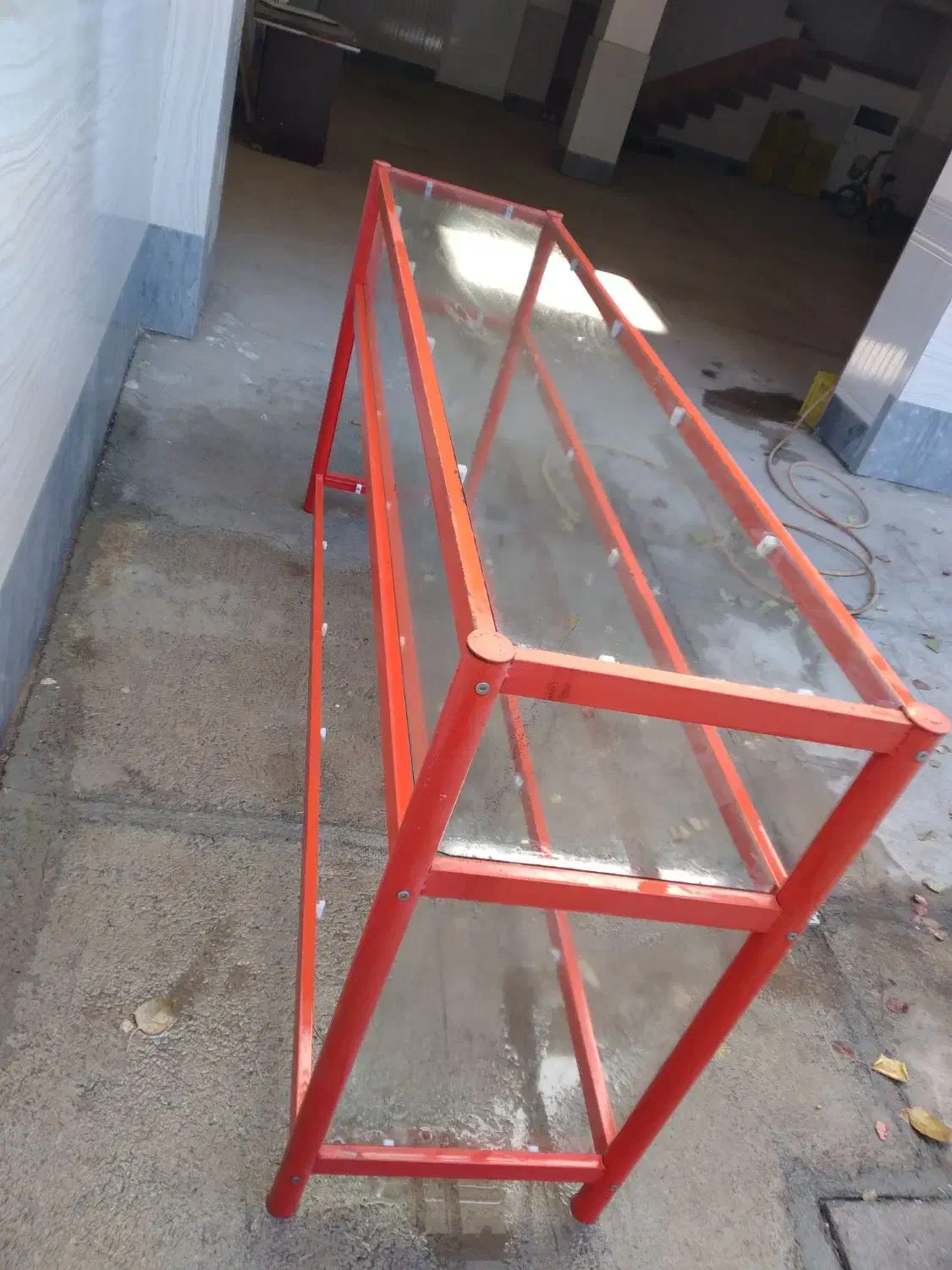 میز ویترین دو متری در حد نو|فروشگاه و مغازه|مرند, |دیوار