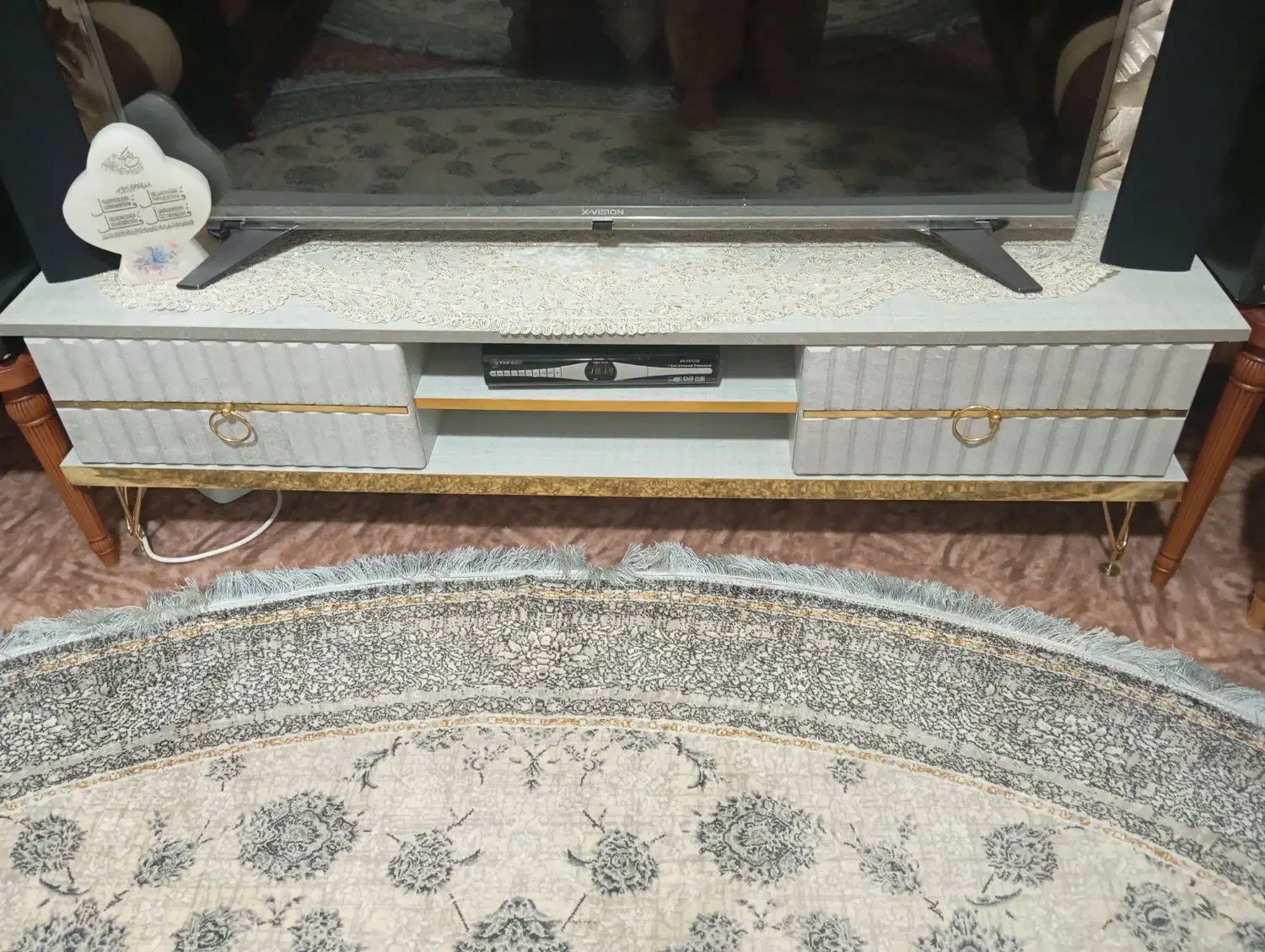 زیر تلویزیون|میز تلویزیون|دهدشت, |دیوار