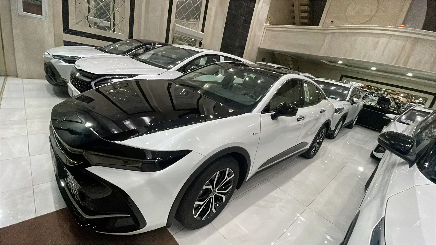 کروان تویوتا|خودرو سواری و وانت|اهواز, پادادشهر|دیوار