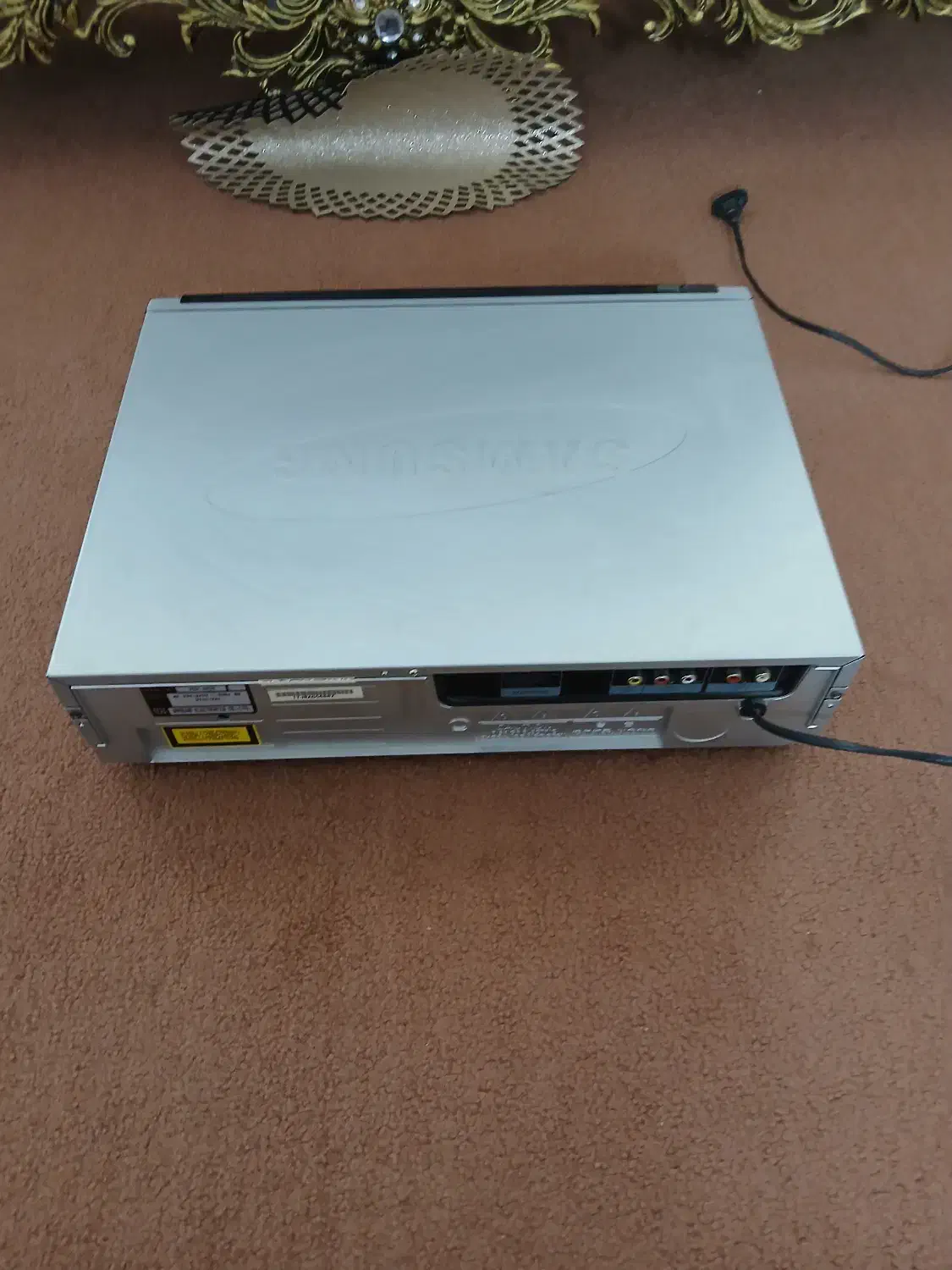 یک دستگاهDVD|پخشکننده DVD و ویدیو|خرمآباد, |دیوار