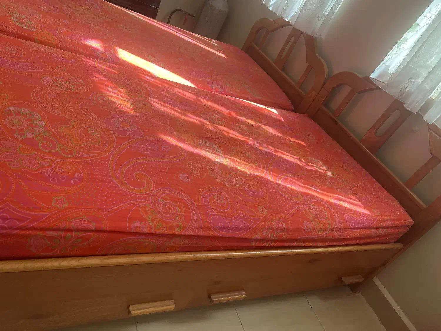 سرویس خواب|تخت و سرویس خواب|محمدشهر, محمدشهر|دیوار