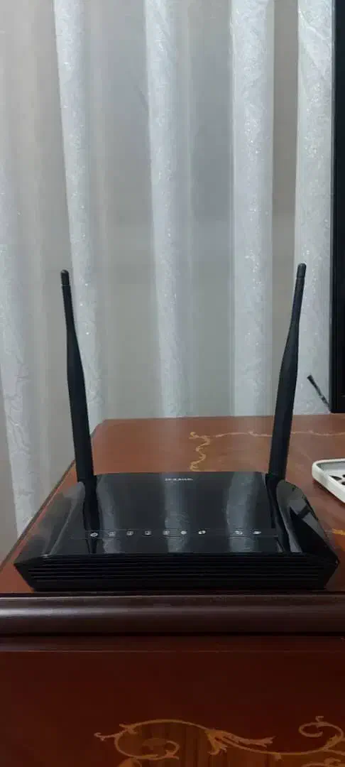 مودم ADSL سالم  معاوضه با مودم سیم‌کارتی ایرانسل|مودم و تجهیزات شبکه|خرم‌آباد, |دیوار