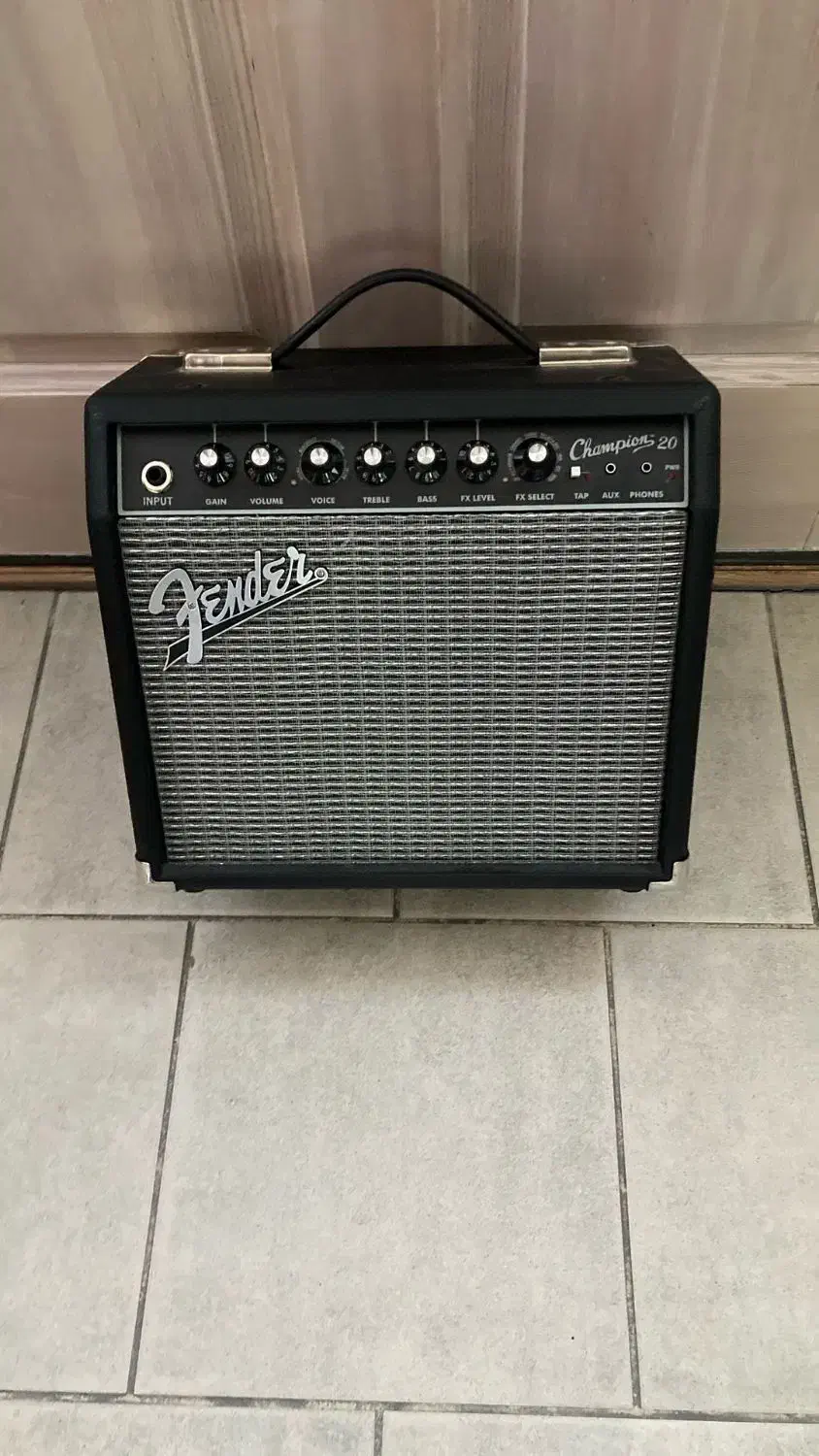 گیتار Aria stg -005 و آمپلی فایرFender champion 20|گیتار، بیس، امپلیفایر|سنندج, |دیوار