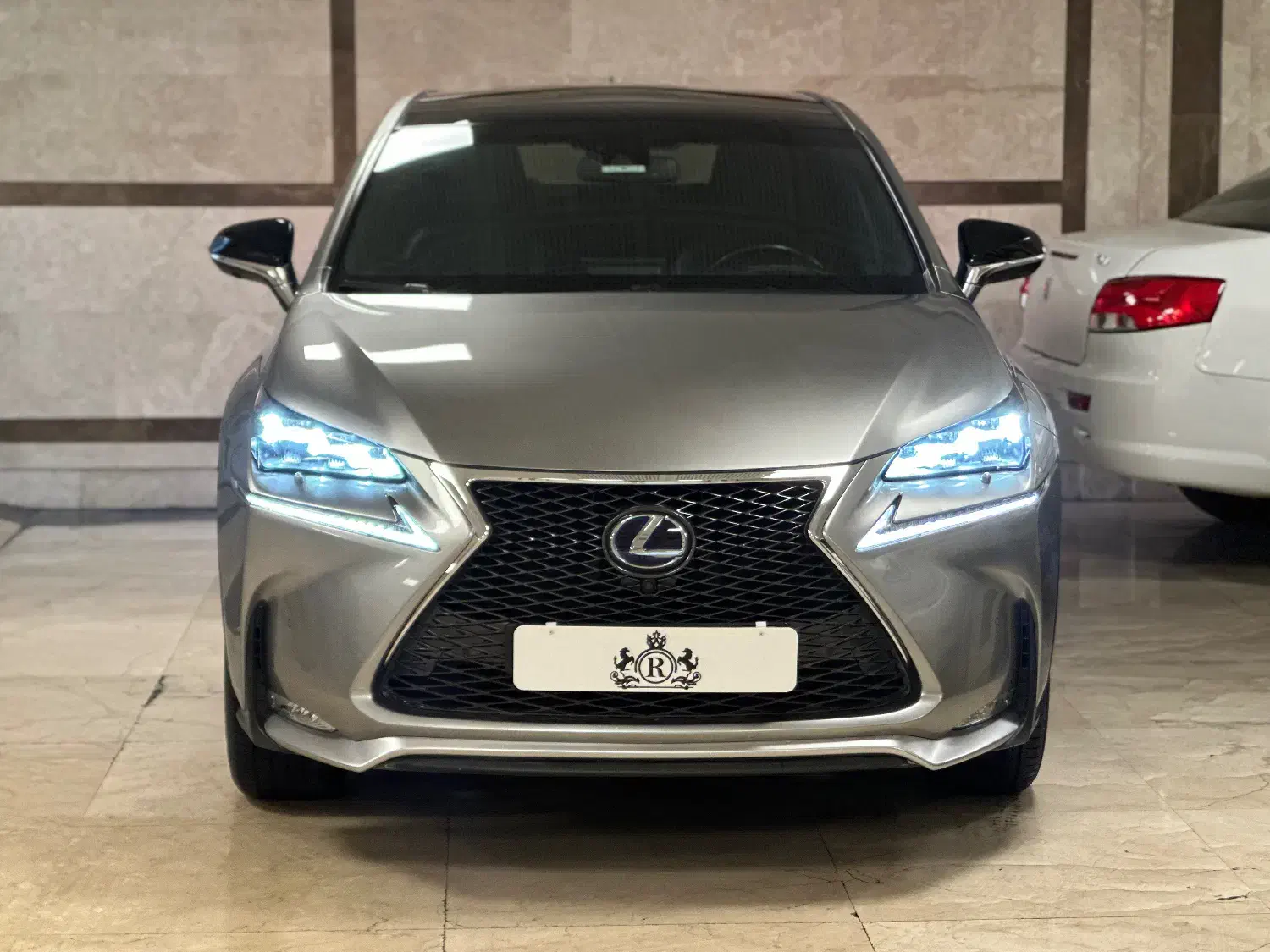 لکسوس nx 300 مدل ۲۰۱۷|خودرو سواری و وانت|تهران, صادقیه|دیوار