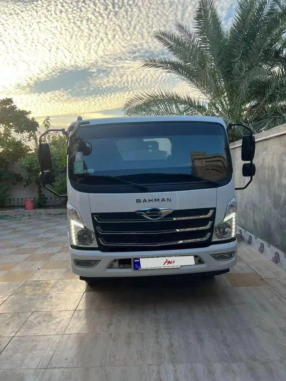 فورس ۱۴۰۲ تانکر آب ۵هزارتایی|خودرو سنگین|لامرد, |دیوار