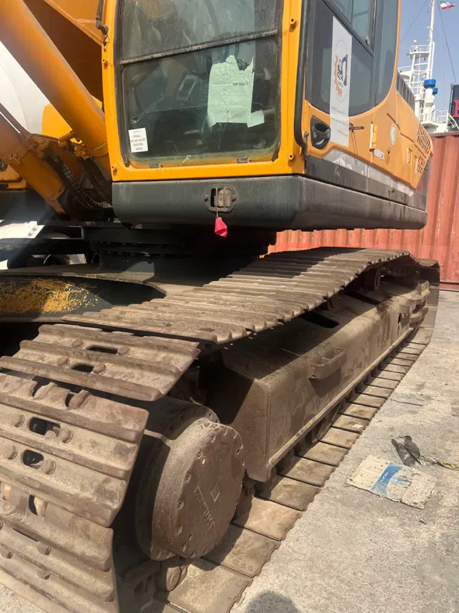 بیل 330Lc-9sهیوندا و ۳۴۰ هیوندا و۴۸۵ با ضمانت کار|خودرو سنگین|اصفهان, هزارجریب|دیوار