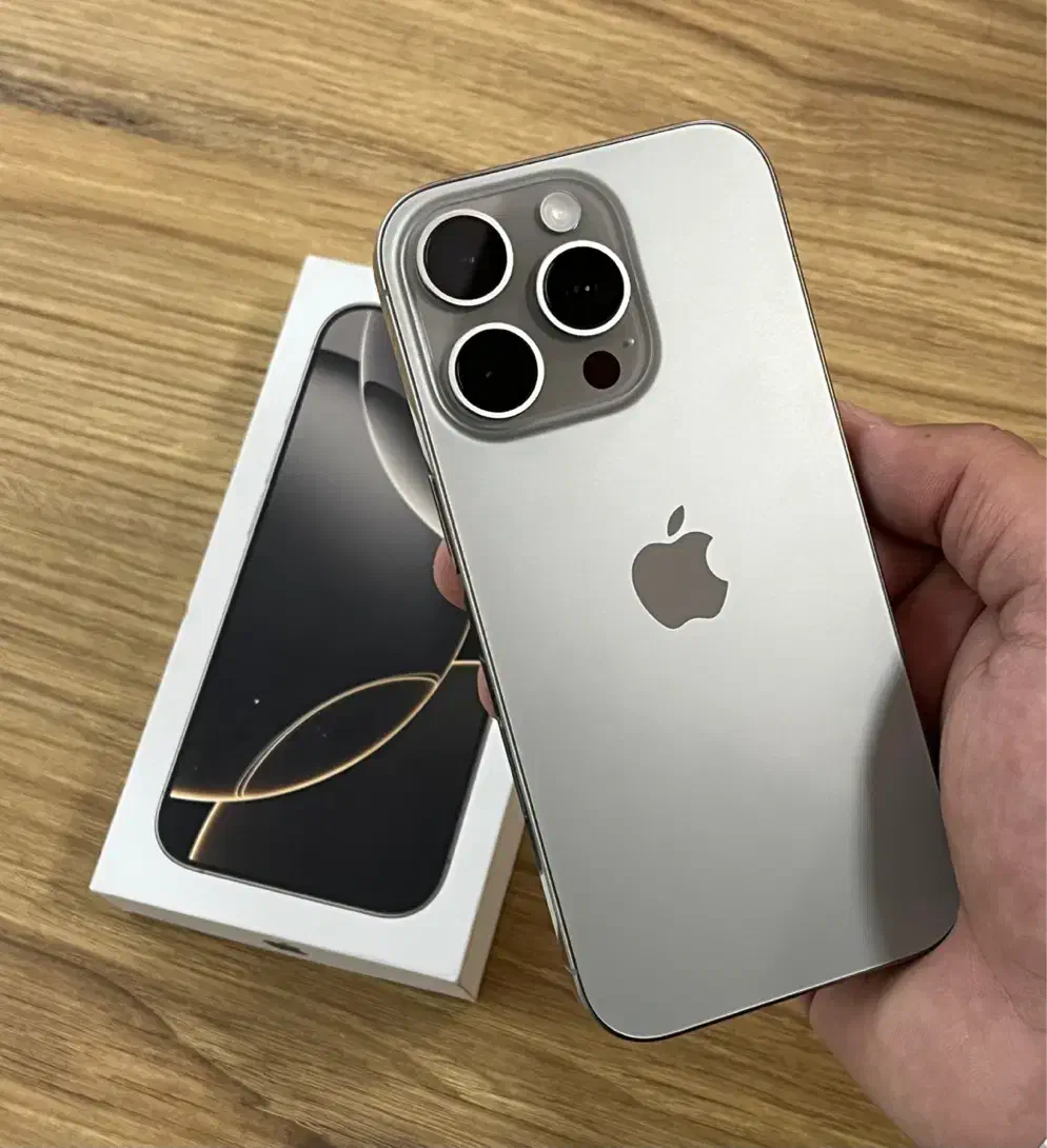 فروش iphone 16 pro|موبایل|شیراز, گلدشت معالی‌آباد|دیوار