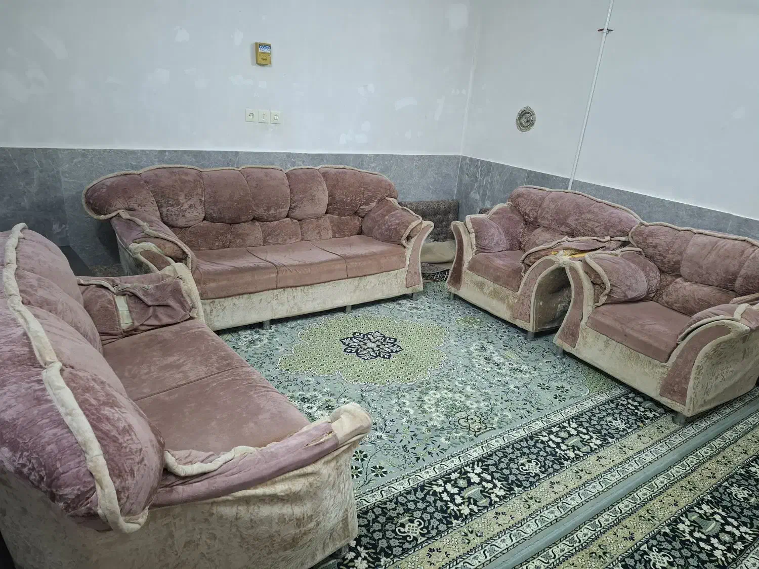 مبل ۷ نفره|مبلمان خانگی و میز عسلی|مهریز, |دیوار