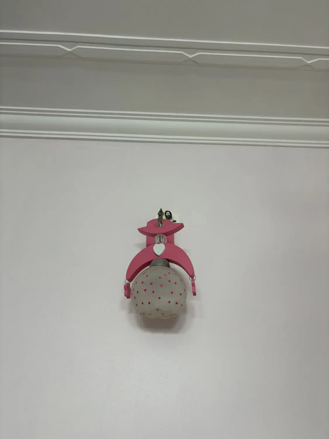 لوستر دخترانه|لوستر و چراغ آویز|یزد, |دیوار