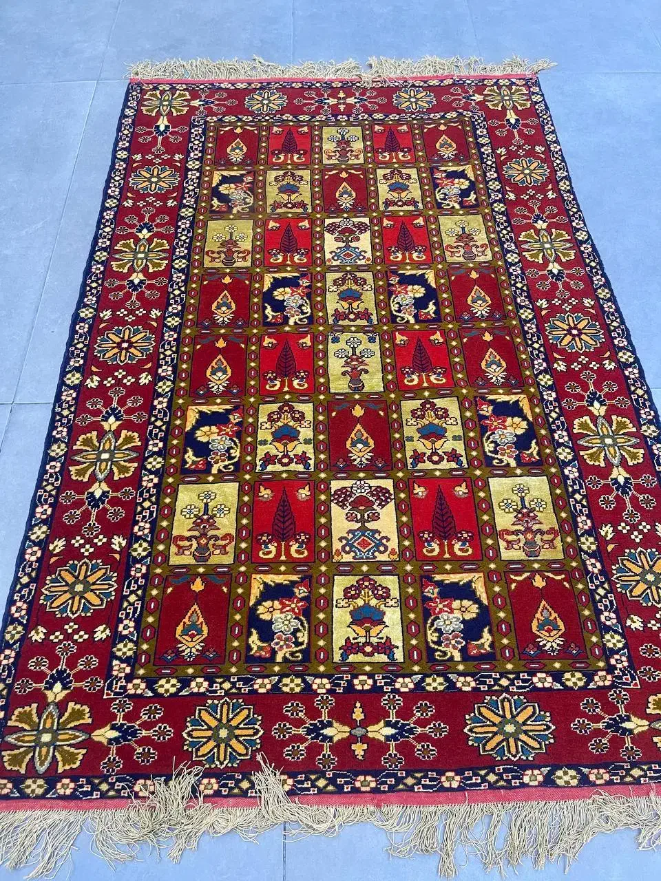 فرش دستباف (بساک)۳ متری نقشه بختیار چله ابریشم|فرش|مشکیندشت, |دیوار