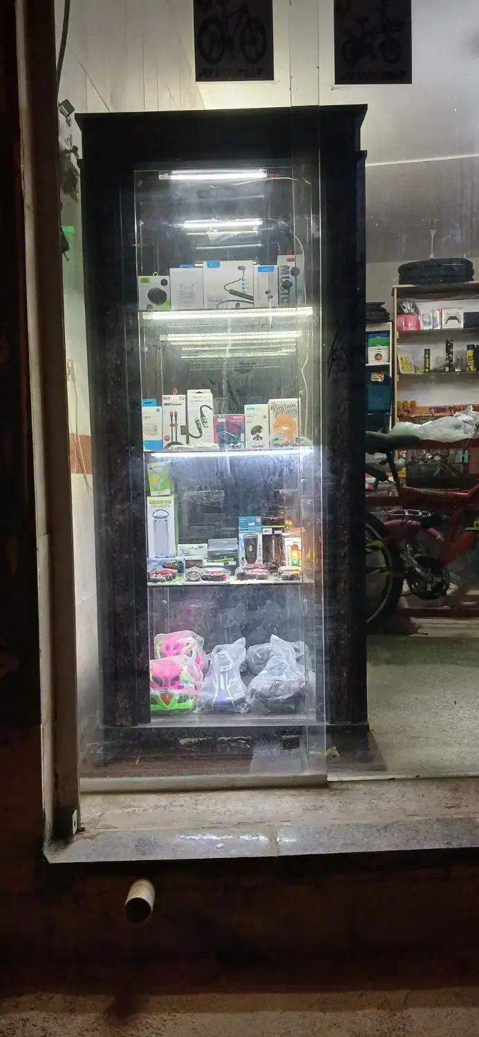 حراج ویترین مغازه|حراج|شیراز, کیان آباد|دیوار