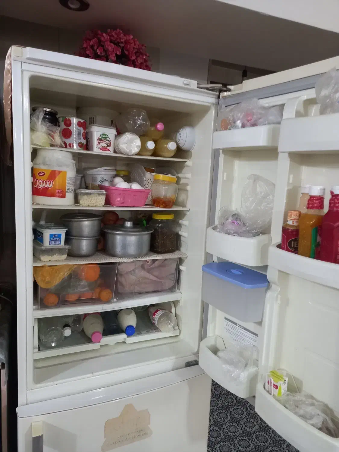 یخچال سینجر اصل ۱۵ فوت بسیار تمیز و سالم|یخچال و فریزر|تهران, امام زاده عبدالله|دیوار