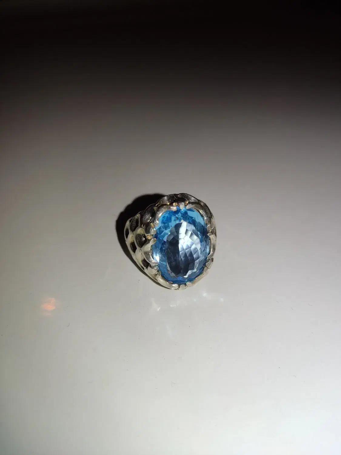 انگشتر توپاز سوئیسی اصلی|جواهرات|قم, بیست متری ولیعصر|دیوار