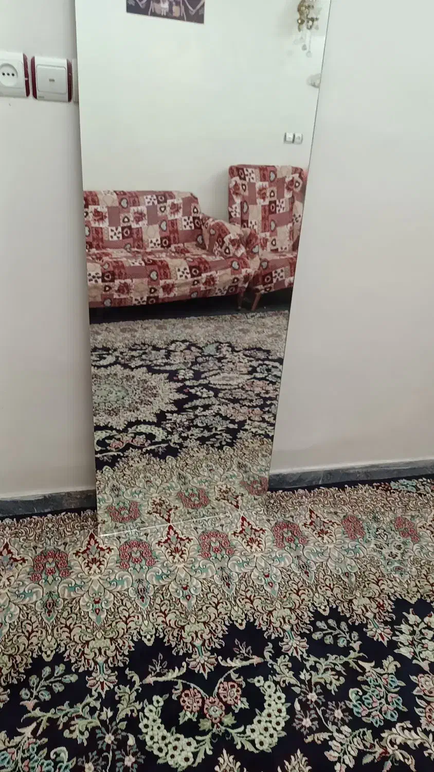 آینه|آینه|باغستان, |دیوار