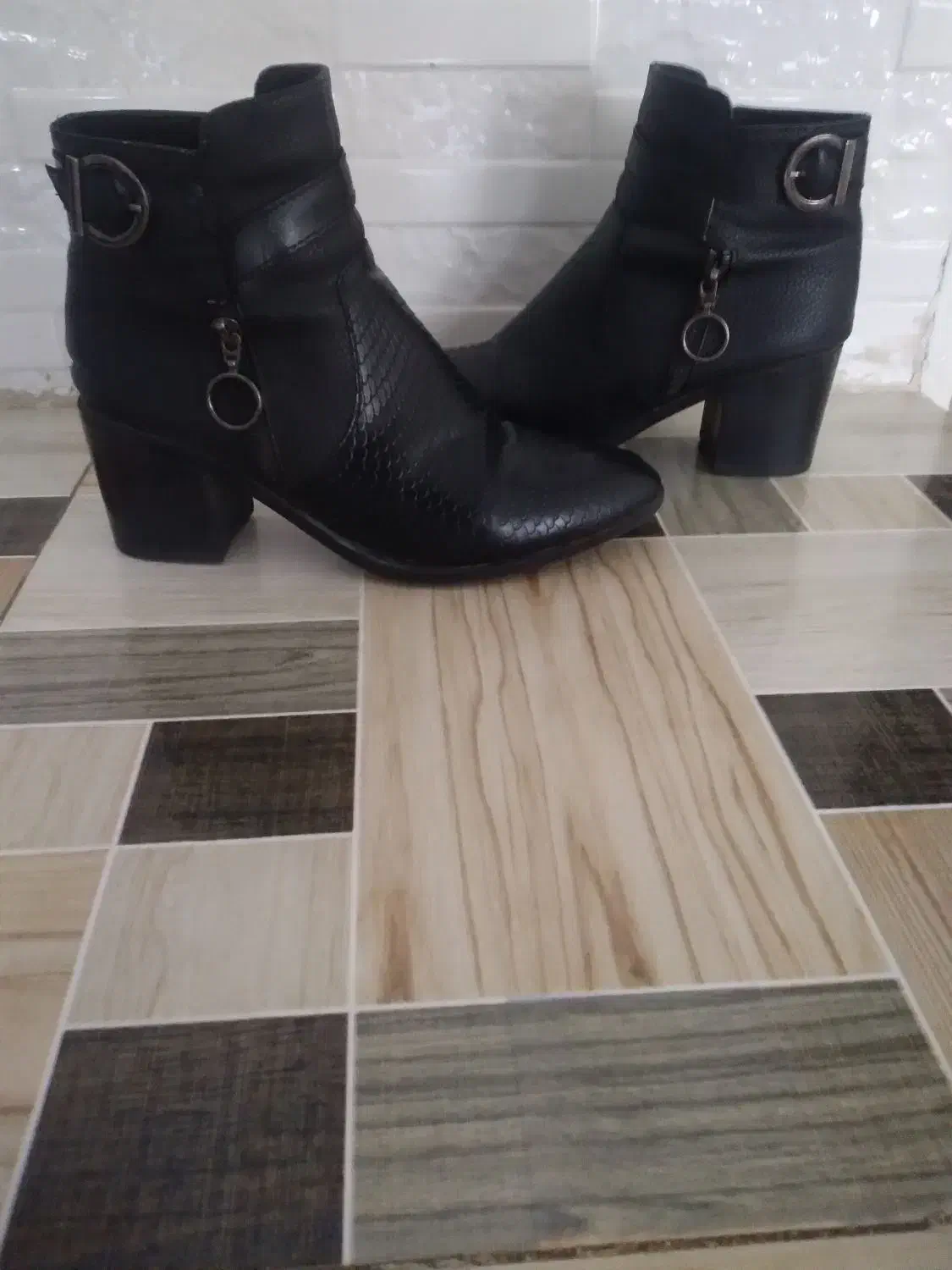 کفش نیم بوت|کیف، کفش، کمربند|کوهدشت, |دیوار