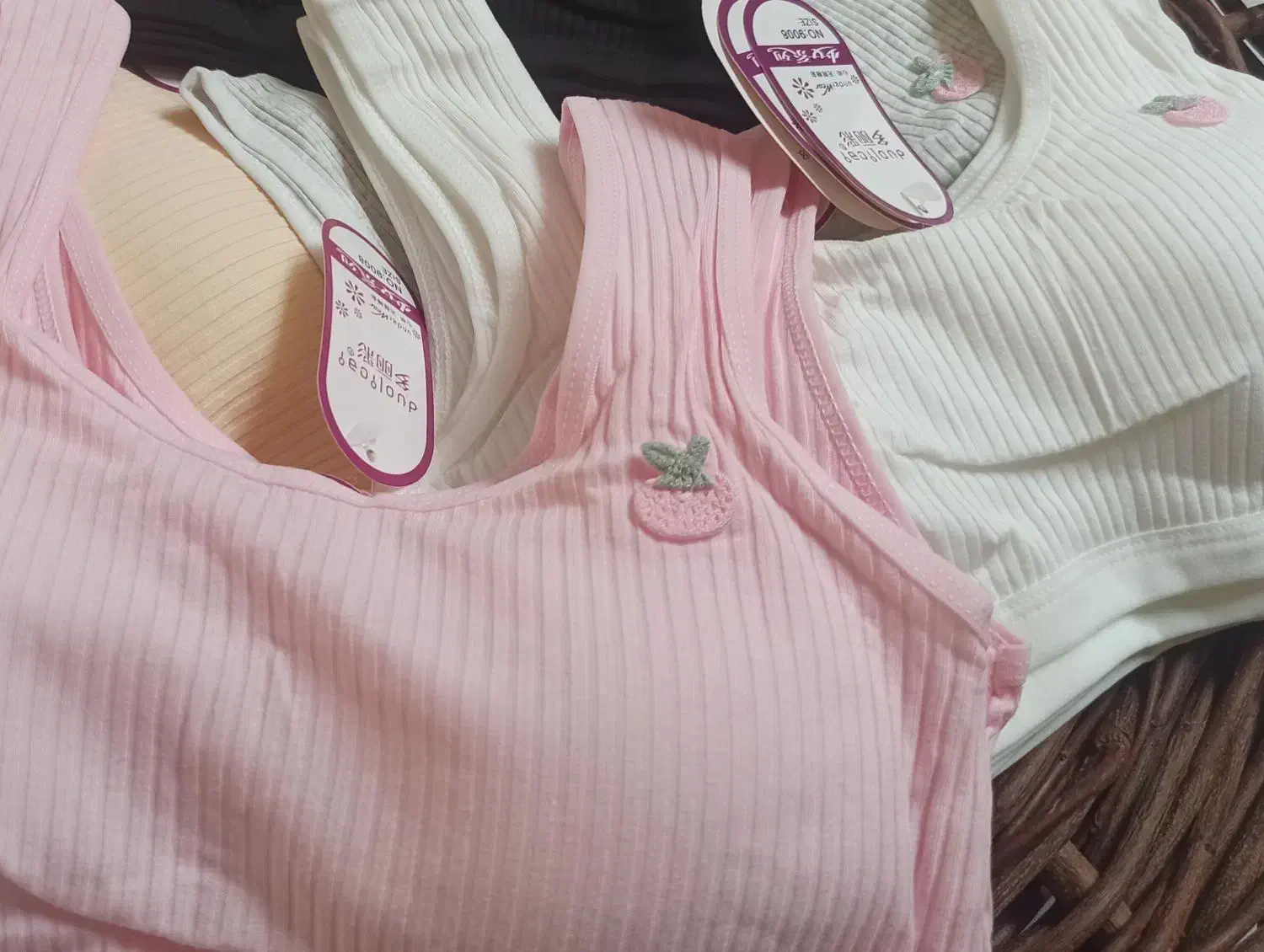 وارداتی نیمتنه|حراج|اصفهان, باغ زرشک|دیوار