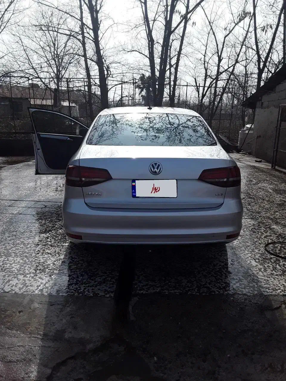 یک دستگاه خودروی پلاک منطقه آزاد انزلی|خودرو سواری و وانت|رشت, باهنر|دیوار