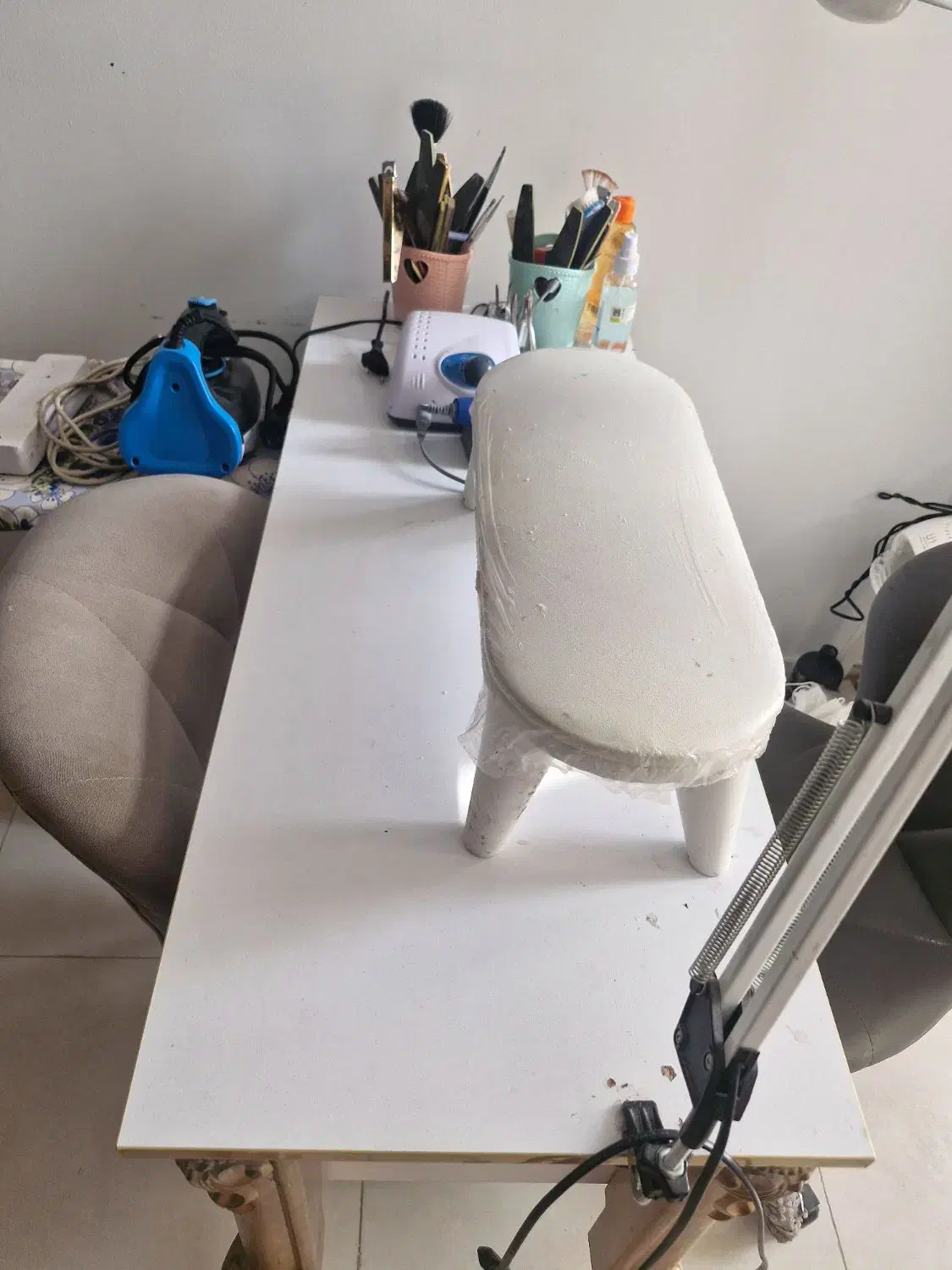 استند لاکژل سفارشی سازصندلی چرخدار و ثابت.میز ناخن|آرایشگاه و سالن‌های زیبایی|قرچک, مهدیه|دیوار