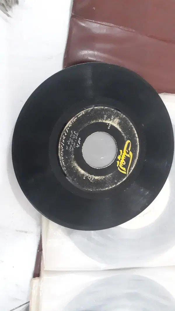 گرام اصلی زمان شاه|کلکسیون اشیاء عتیقه|اهواز, ۳۰ متری|دیوار